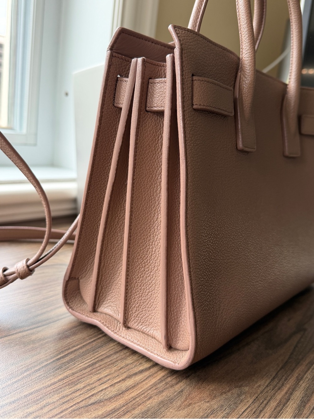 Saint Laurent Sac de Jour grained leather - Dusty Rose Taupe - Picture 3 of 15